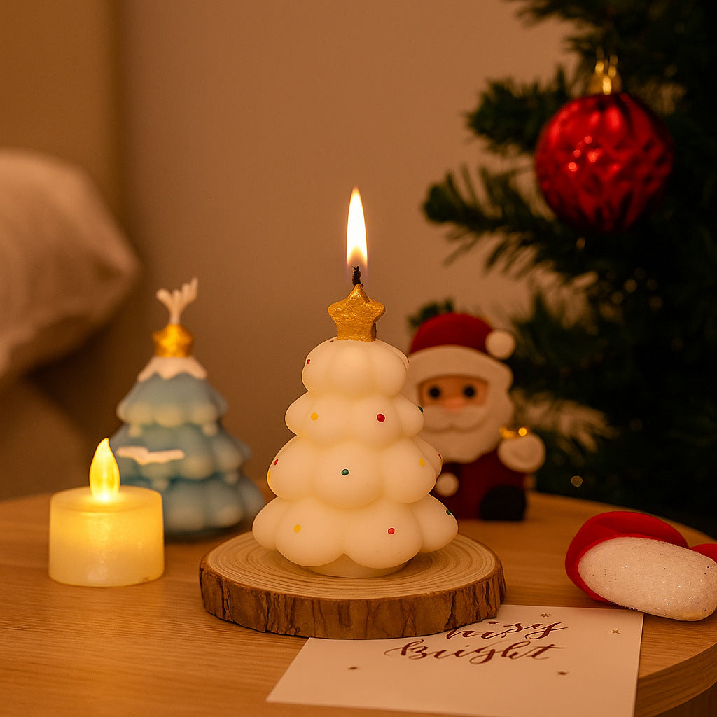 Handmade Christmas Tree Candle Silicone Mold Set with Star Top Decoration. DIY Essential Oil Wax Creative Gift Making Tool Type. It Can Be Used to Make Fragrance Candles, Creating A Romantic And Meaningful Item for The Whole House.