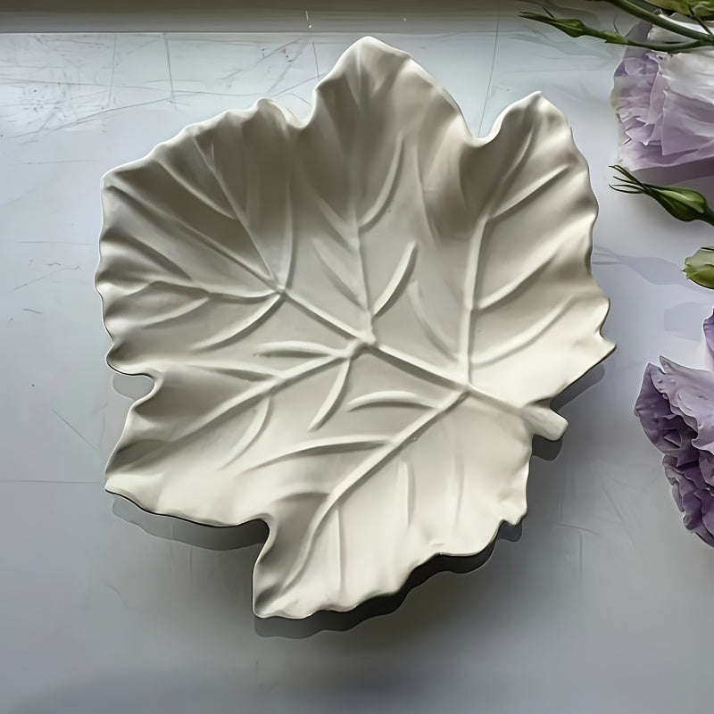 1pc of Gray Clay Resin Mold in The Shape of a Maple Leaf, Large Silicone Tray Resin Casting Mold for Jewelry Containers, Artistic Resin Coasters, Board Tray Silicone Molds
