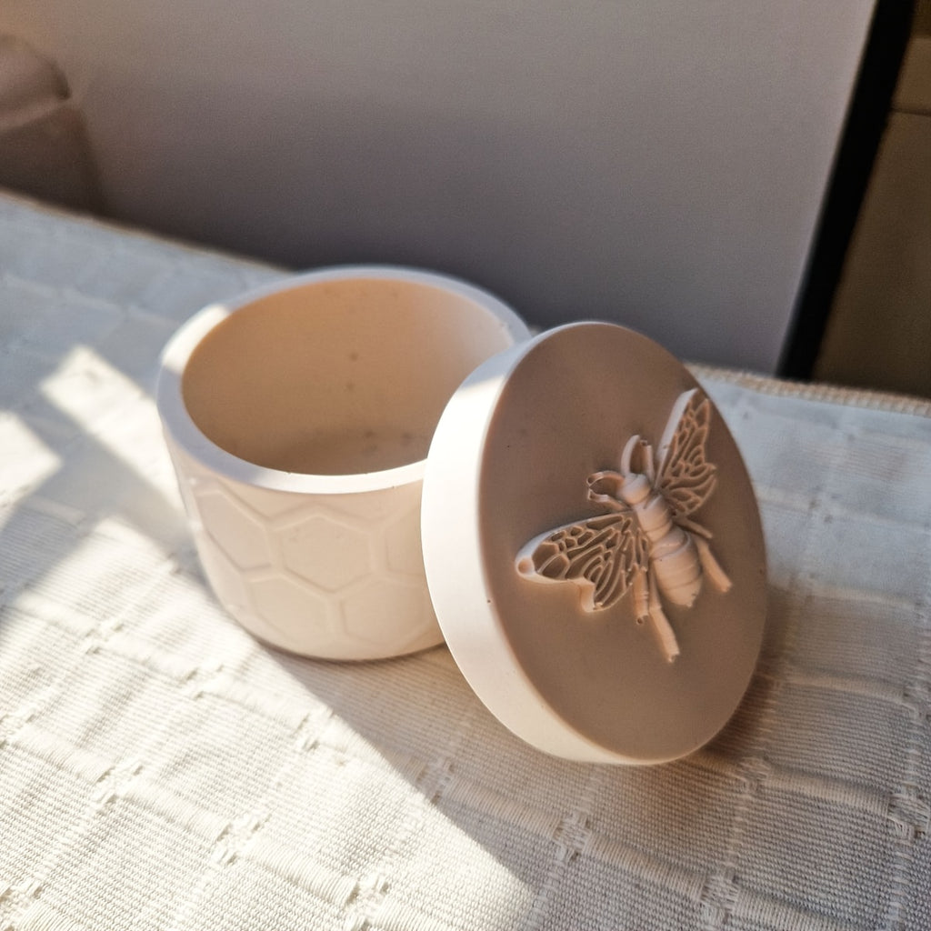 Silicone Resin Molds for Candle Holders, Bee Jar Storage Box, Epoxy Resin Molds, Cup Molds, DIY Craft Molds for Home Decor, Jewelry Making, and Craft Supplies, Candle Making Supplies, Detailed Bee Design