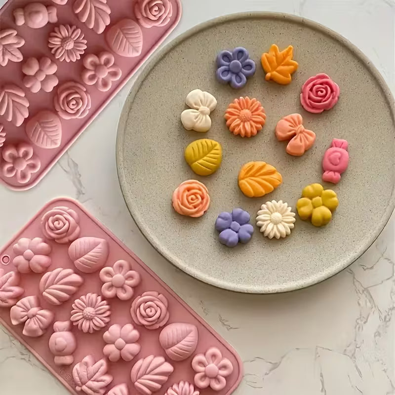 Mini flower baking molds