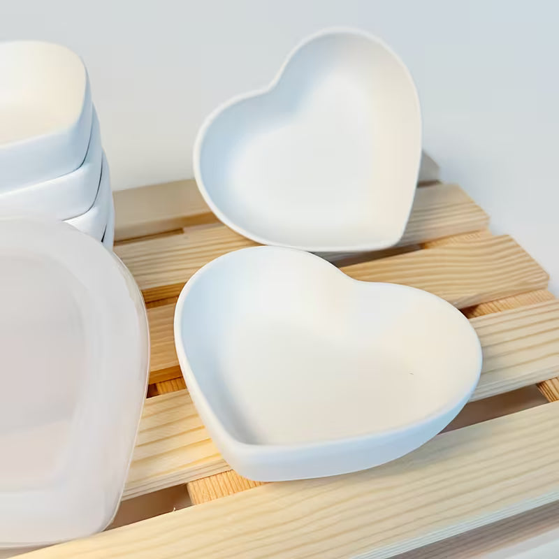 Heart-Shaped Silicone Molds for Gifts And Crafting Projects, Suitable for Casting with Cement, Epoxy Resin, Plaster, And Candle Cups